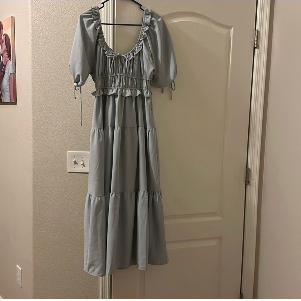 Blue dress